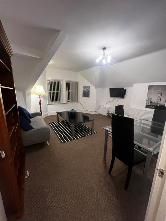 No 5 - Large 1 Bed Near Sefton Park And Lark Lane Apartment Liverpool Bagian luar foto