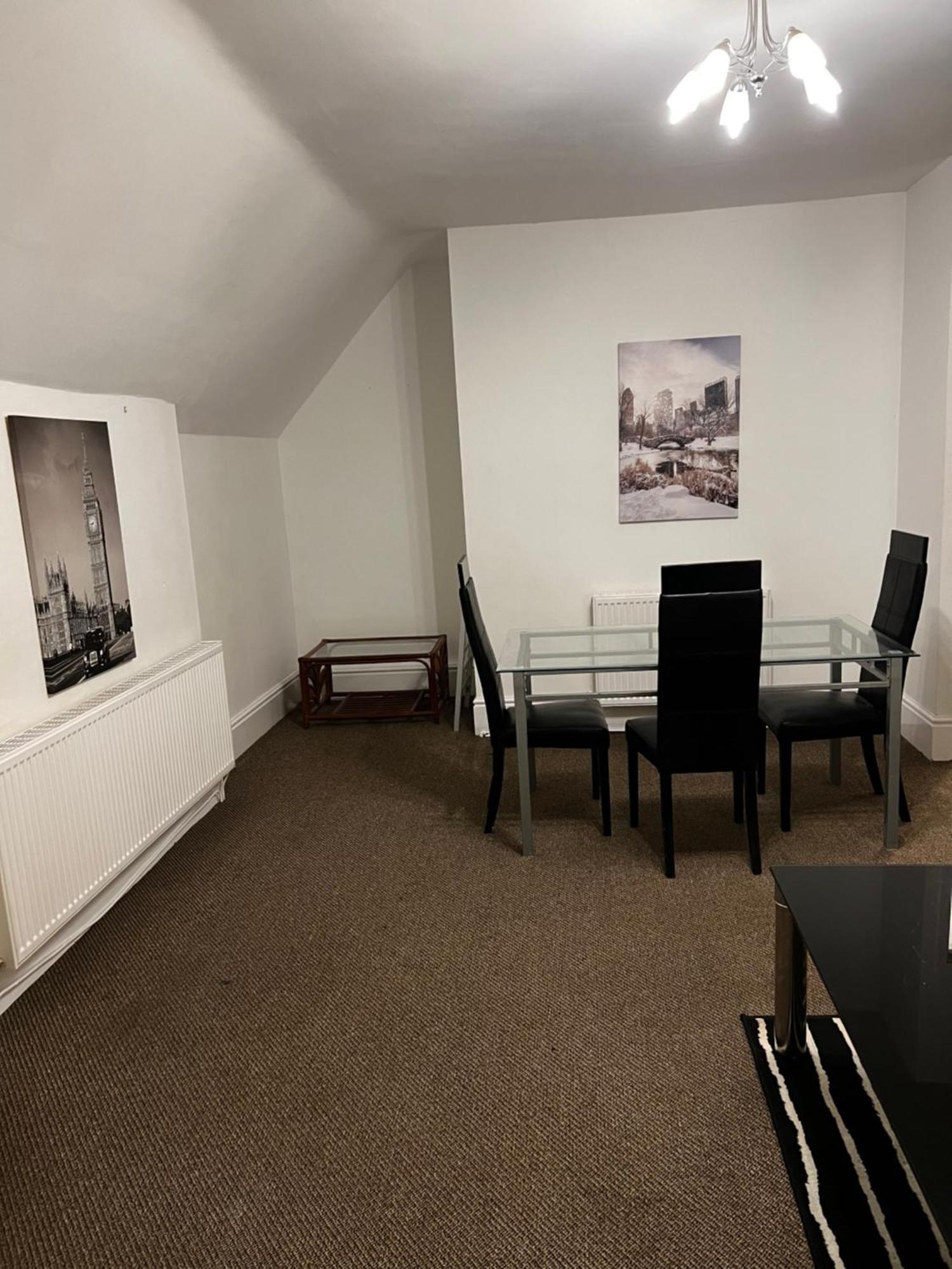 No 5 - Large 1 Bed Near Sefton Park And Lark Lane Apartment Liverpool Bagian luar foto