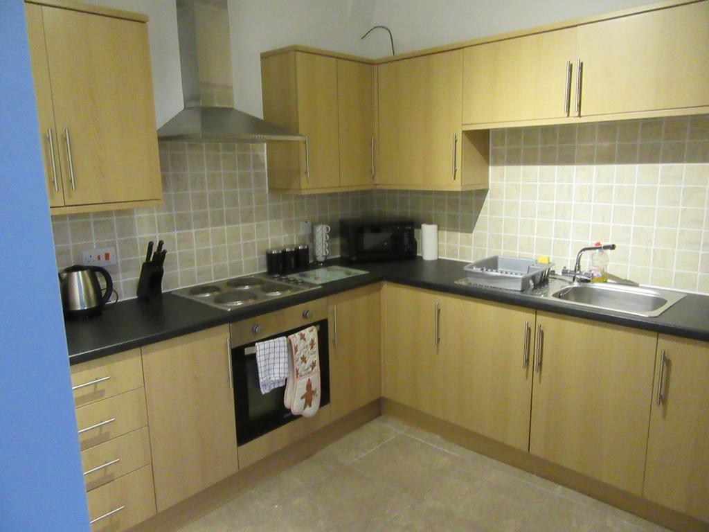 No 5 - Large 1 Bed Near Sefton Park And Lark Lane Apartment Liverpool Bagian luar foto
