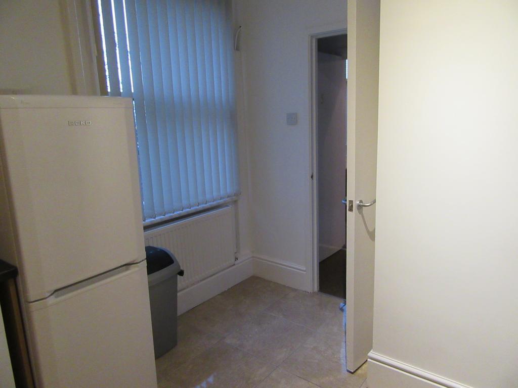 No 5 - Large 1 Bed Near Sefton Park And Lark Lane Apartment Liverpool Bagian luar foto